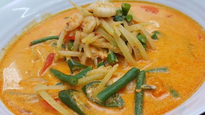 5 Sayur Gurih yang Cocok Jadi Teman Makan Ketupat