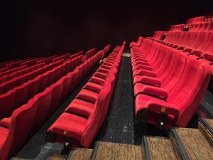 Mal di Jakarta Boleh Buka Mulai 15 Juni, Bagaimana dengan Bioskop?