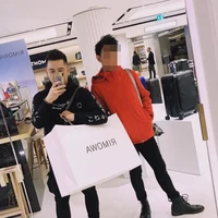 Namun ia menyadari bahwa hidup di jalanan tidak semudah yang dipikirkan. Meski di hari pertama ia berhasil mendapatkan uang, namun hidup di jalanan sangatlah keras.  Foto: Instagram @kemuajay