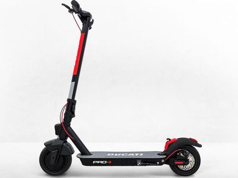 Skuter listrik Ducati