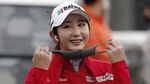 Aksi Pegolf Wanita Korsel Saat Bertanding di Tengah Pandemi