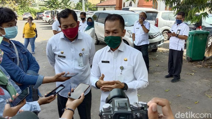 Plt Bupati Kudus HM Hartopo di RSUD Kudus