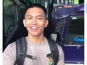 Viral Polisi Pengokang Senpi Berbuntut Panjang
