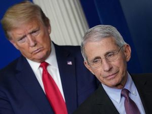 Dianggap Abaikan Saran Pakar Kesehatan AS Soal Corona, Trump Dikecam