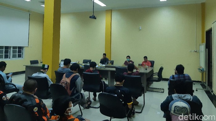 DPRD Serang preskon soal dugaan mark up bansos