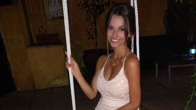 Foto WAGs Bundesliga yang Pekan Ini Nonton Bola di Rumah Saja