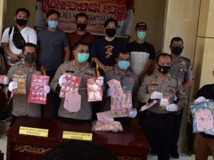Polres Musi Banyuasin Bekuk 7 Pengedar Sabu, Uang Tunai Rp 120 Juta Disita