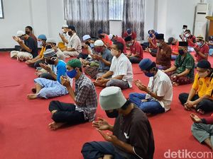 Over Kapasitas 3 Kali Lipat, Jaga Jarak di Lapas Palu Diperketat