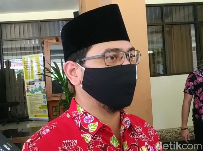 Presiden Joko Widodo kembali menaikkan iuran BPJS Kesehatan lewat Peraturan Presiden (Perpres) Nomor 64 Tahun 2020. Pemkot Pasuruan siap melaksanakan keputusan itu.