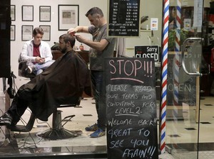 Lockdown Dicabut, Tempat Potong Rambut di Selandia Baru Buka Tengah Malam