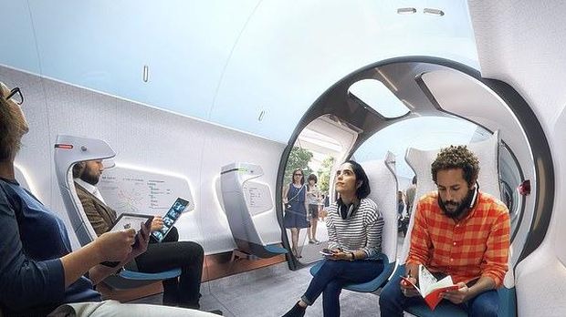 Suasana di dalam Hardt Hyperloop