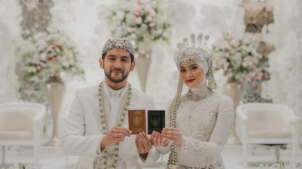 Adhiguna dan Sabrina