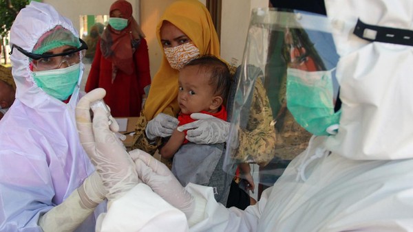 Begini Proses Imunisasi di Tengah Pandemi