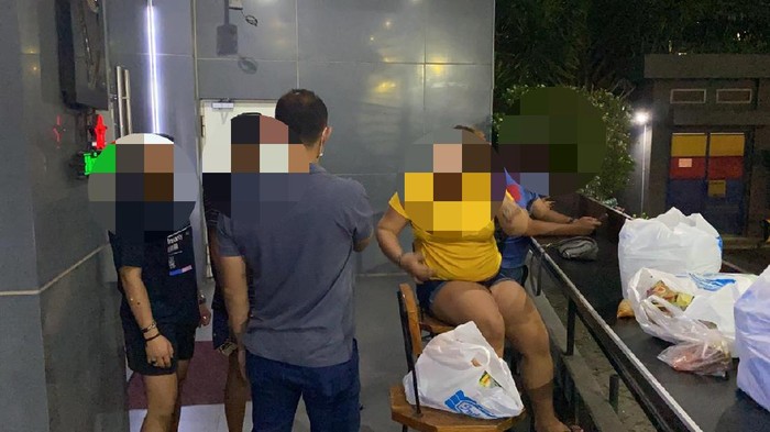 prostitusi online di surabaya