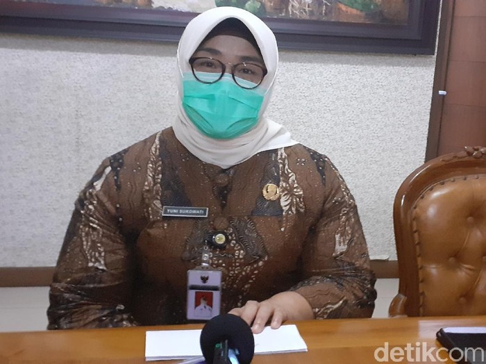 Bupati Sragen Kusdinar Untung Yuni Sukowati, Kamis (14/5/2020).