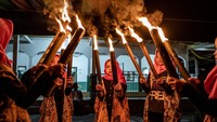 Selain soal salat Idul Fitri, fatwa ini membahas soal kegiatan takbiran.