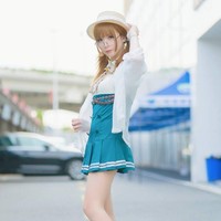 Crome mengaku bahwa menjadi cosplay karakter anime wanita tidaklah mudah. Dirinya tidak bisa pergi ke toilet wanita, sedangkan jika pergi ke toilet pria, dia merasa canggung karena beberapa pria pasti akan menatapnya. Foto: dok. Crome/Weibo