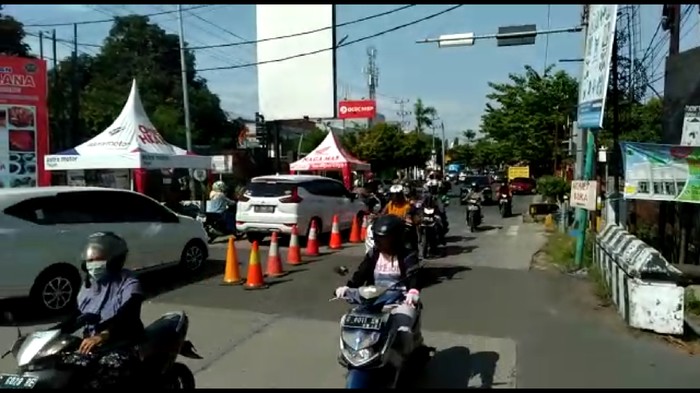 Suasana Kota Tegal saat relaksasi PSBB hari pertama, Jumat (15/5/2020).