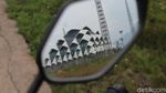 Suasana Ngabuburit di Masjid Apung Al-Jabar Bandung