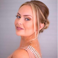 Claire mengatakan bahwa ia ingin videonya di TikTok itu bisa menginspirasi ibu-ibu lainnya untuk menjalani dan menikmati kehidupan seutuhnya. Ia pun percaya jika orangtua sering kehilangan kepercayaan diri mereka sendiri saat membesarkan anak-anak. Foto: Instagram