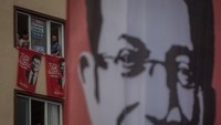 Kementerian Dalam Negeri Turki telah meluncurkan penyelidikan terhadap kedua Wali Kota itu dan pemerintahan Erdogan bersikeras menyatakan bahwa donasi harus melalui program Solidaritas Nasional yang digagasnya. Sejauh ini program tersebut telah mengumpulkan 2 juta Lira.