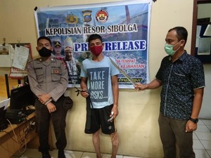 Adik Bacok Abang Kandung di Pinggir Jalan Sibolga Serahkan Diri ke Polisi