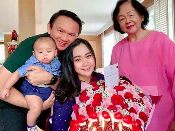 Ahok dan Puput