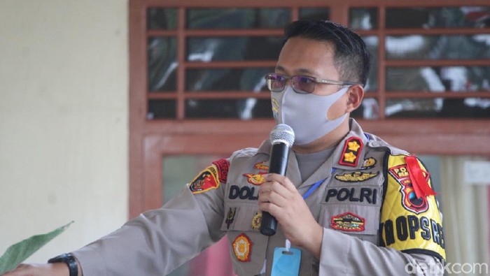 Kapolres Rembang AKBP Dolly A Primanto, Jumat (15/5/2020).