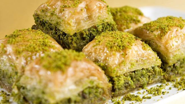 Lebaran di Turki Semarak dengan Menu Kokoretsi hingga Baklava