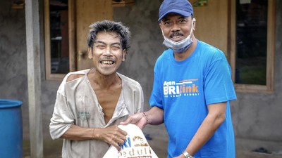 Salurkan Bantuan Hingga Pelosok Desa Lewat Agen BRILink