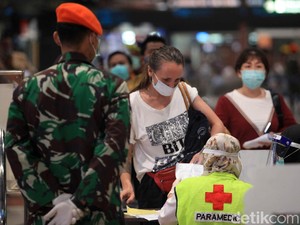 Cek! Alasan Laptop Harus Diperiksa di Bandara