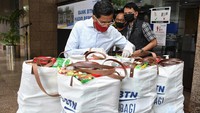 Selama pandemi berlangsung Bank BTN aktif berpartisipasi dalam kegiatan sosial kemanusiaan bagi masyarakat di seluruh Indonesia, dengan total nilai bantuan mencapai sekitar Rp 4 miliar.  dok. Bank BTN