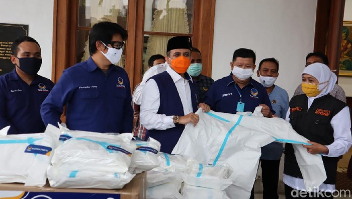 nasdem sumbang apd ke pemprov jatim