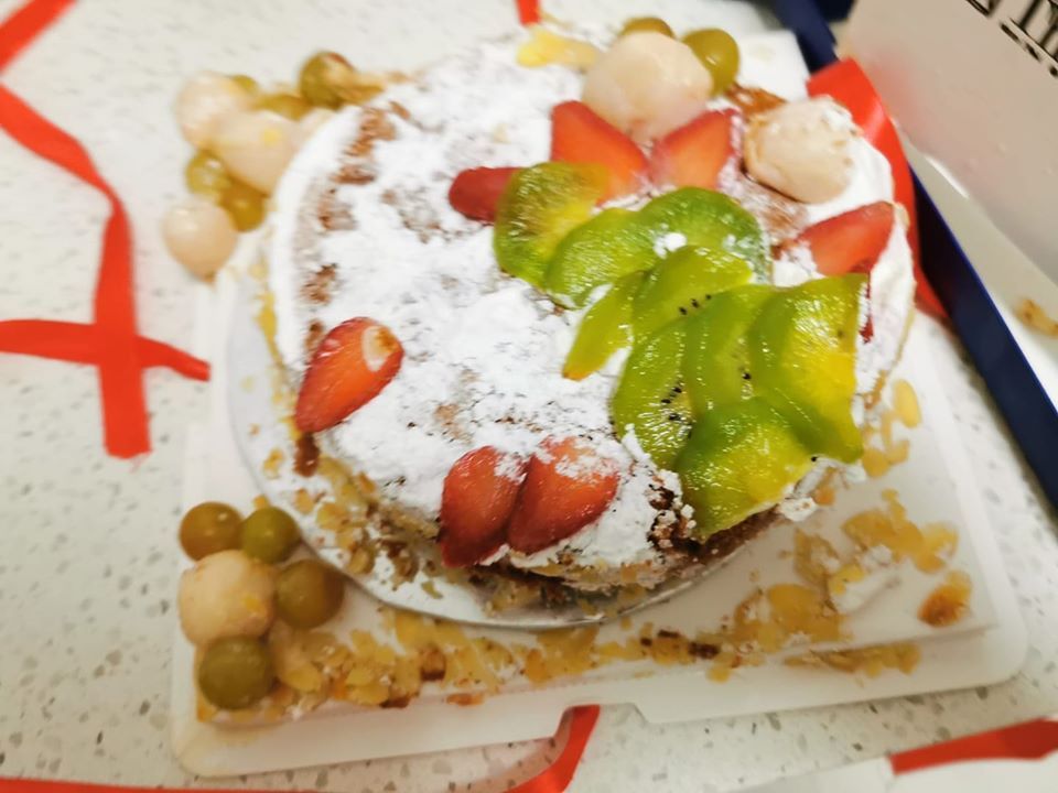 Bakery diprotes karena kue tak sesuai ekspektasi