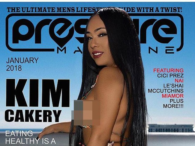Dikabarkan Daily Mail, Kimberly pernah tampil seksi di majalah pria dewasa Preasure. Ia juga punya akun di OnlyFans, situs untuk berbagi foto dan video erotis. (Foto: Instagram/@kimcakery305)