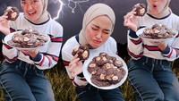 Indira Kalistha dikenal sebagai selebgram dengan konten make upnya yang patut diacungi jempol. Foto: Instagram @indirakalistha