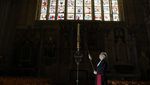 Nyala Lilin Paskah Tandai Dibukanya Gereja York Minster di Inggris