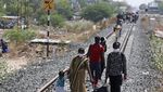 Ragam Cara Pekerja Migran India Mudik Saat Lockdown
