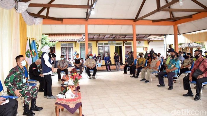 Khofifah di kampung tangguh