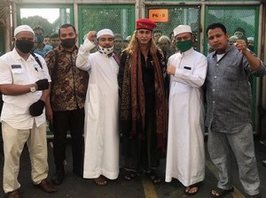 Pengacara: Kata Petugas, Habib Bahar Ditangkap karena Langgar PSBB