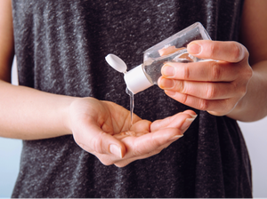 Tips Atasi Kulit Kering Akibat Pakai Hand Sanitizer di Era New Normal