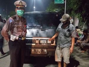Pikap Nekat Angkut Pemudik Ketahuan di Pelabuhan Merak, Mobil Disita Polisi