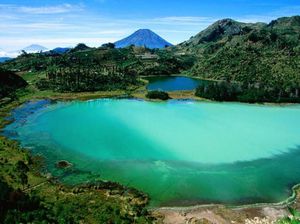 Legenda di Balik Terbentuknya Telaga Warna di Dieng
