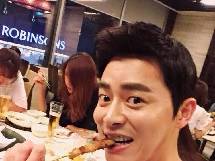 Main di Hospital Playlist, Ini Momen Seru Jo Jung Suk Saat Kulineran