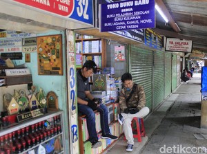 Menengok Pasar Buku Palasari yang Mati Suri Akibat Pandemi Corona