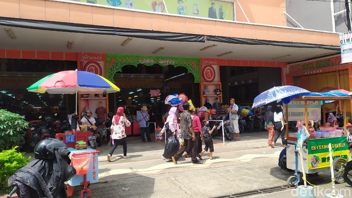 Pertokoan di Cianjur hanya boleh beroperasi selama 4 jam