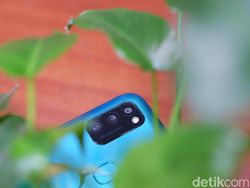 Unboxing Galaxy M21, Ponsel Baterai Jumbo Rp 3 Juta