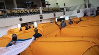 Gubernur DKI Jakarta Anies Baswedan didampingi Wali Kota Jakarta Pusat Bayu Meghantara meninjau secara langsung lokasi tersebut.