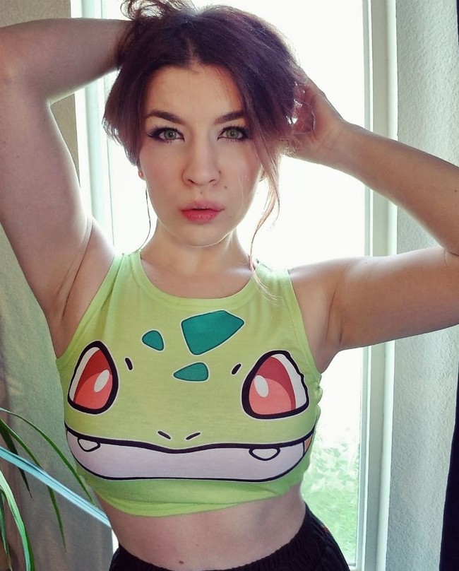 Berdasarkan sebuah artikel yang diunggah Guinness World Records di 2015, bayaran Kat Gunn mencapai $122,000 atau Rp 1,8 miliaran dari karier video gaming-nya.  Foto: Instagram @mystikgunn