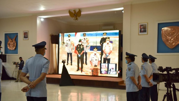 Upacara Wing Day Sekbang A-97 45 penerbang TNI digelar via teleconference di Adi Soetjipsto